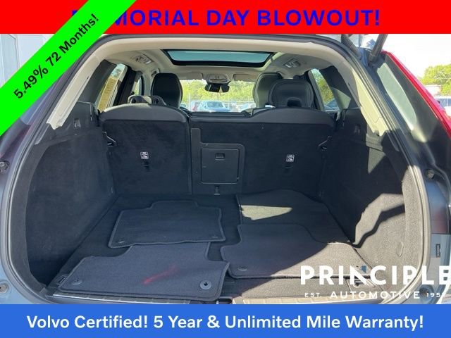 Certified 2023 Volvo XC60 B5 Plus FWD image 15