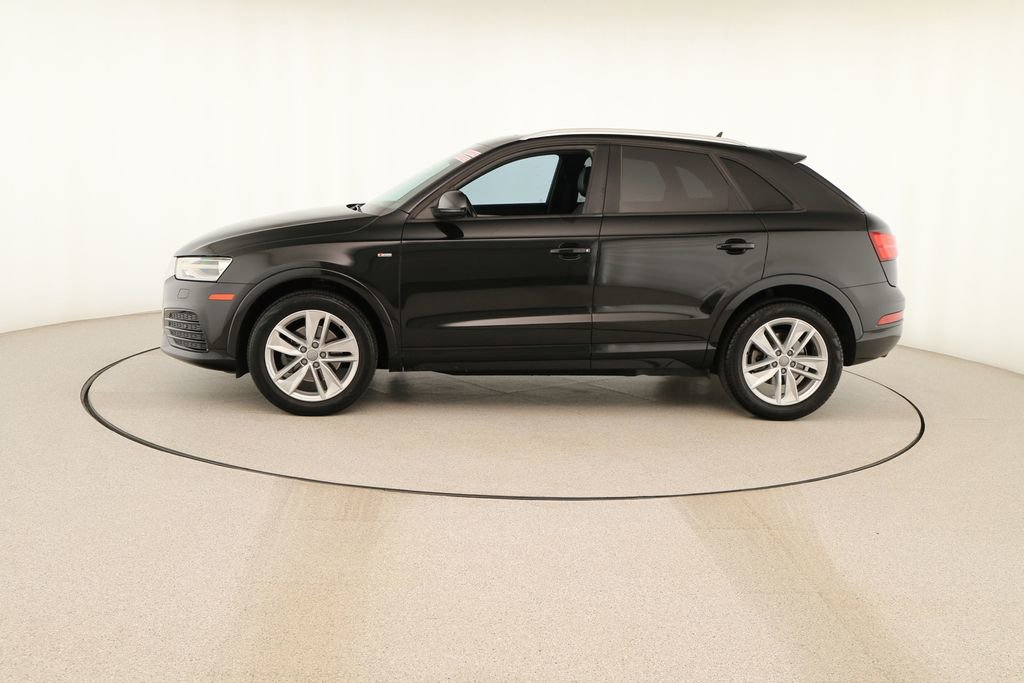 Used 2018 Audi Q3 2.0T Premium w/ Convenience Package image 2