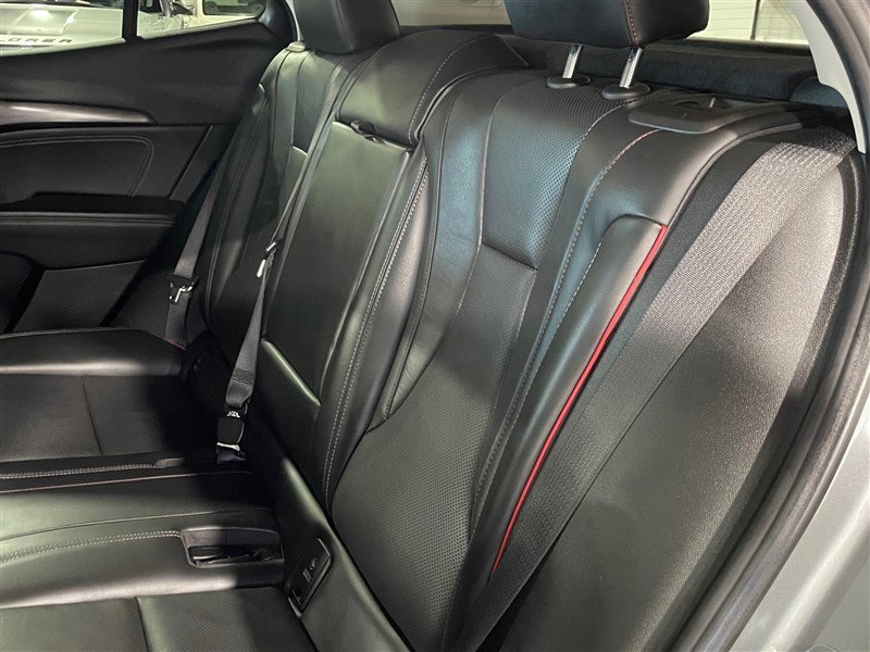 Used 2023 Buick Envision Essence w/ Sport Touring Package image 21