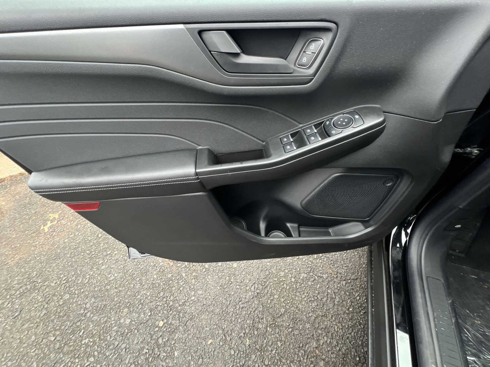 New 2026 Ford Escape Active w/ Cold Weather Package image 15