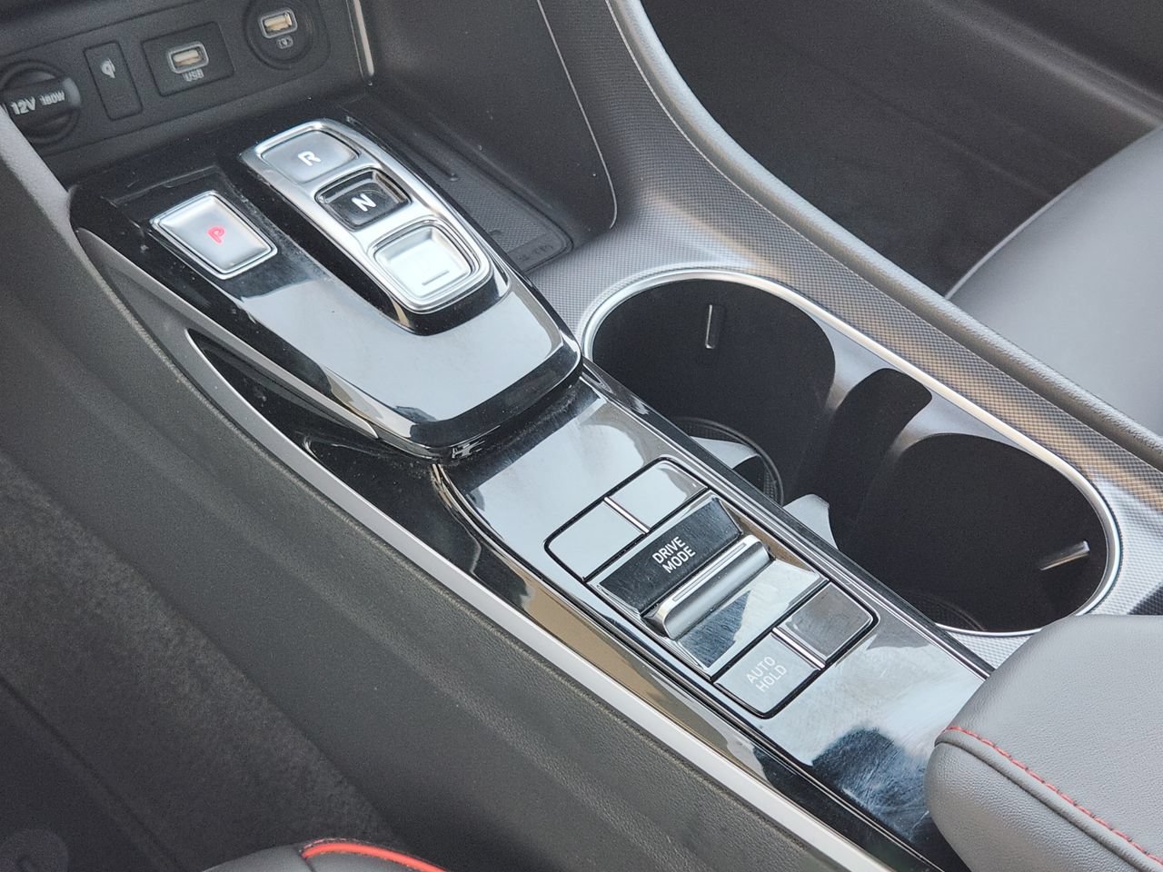 Used 2023 Hyundai Sonata SEL Plus w/ Preferred Accessory Package FWD image 19