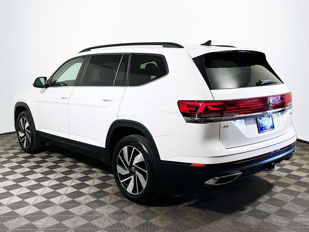 Used 2025 Volkswagen Atlas SE image 5