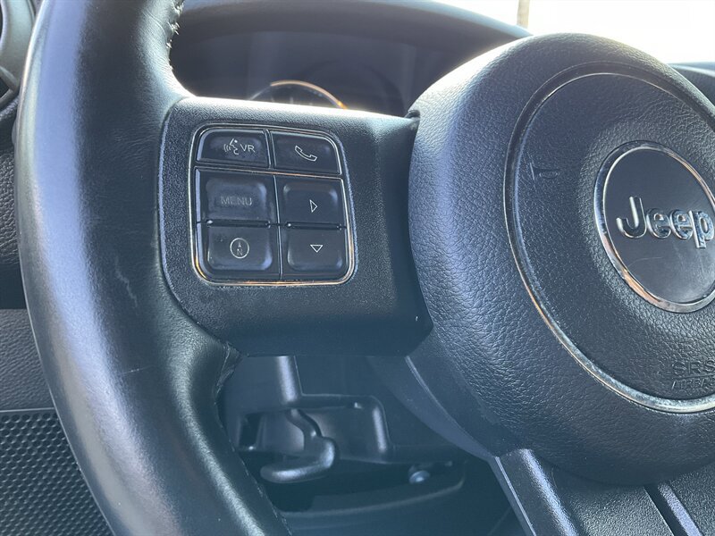 Used 2017 Jeep Wrangler Unlimited Sport w/ Quick Order Package 23S AWD/4WD image 20