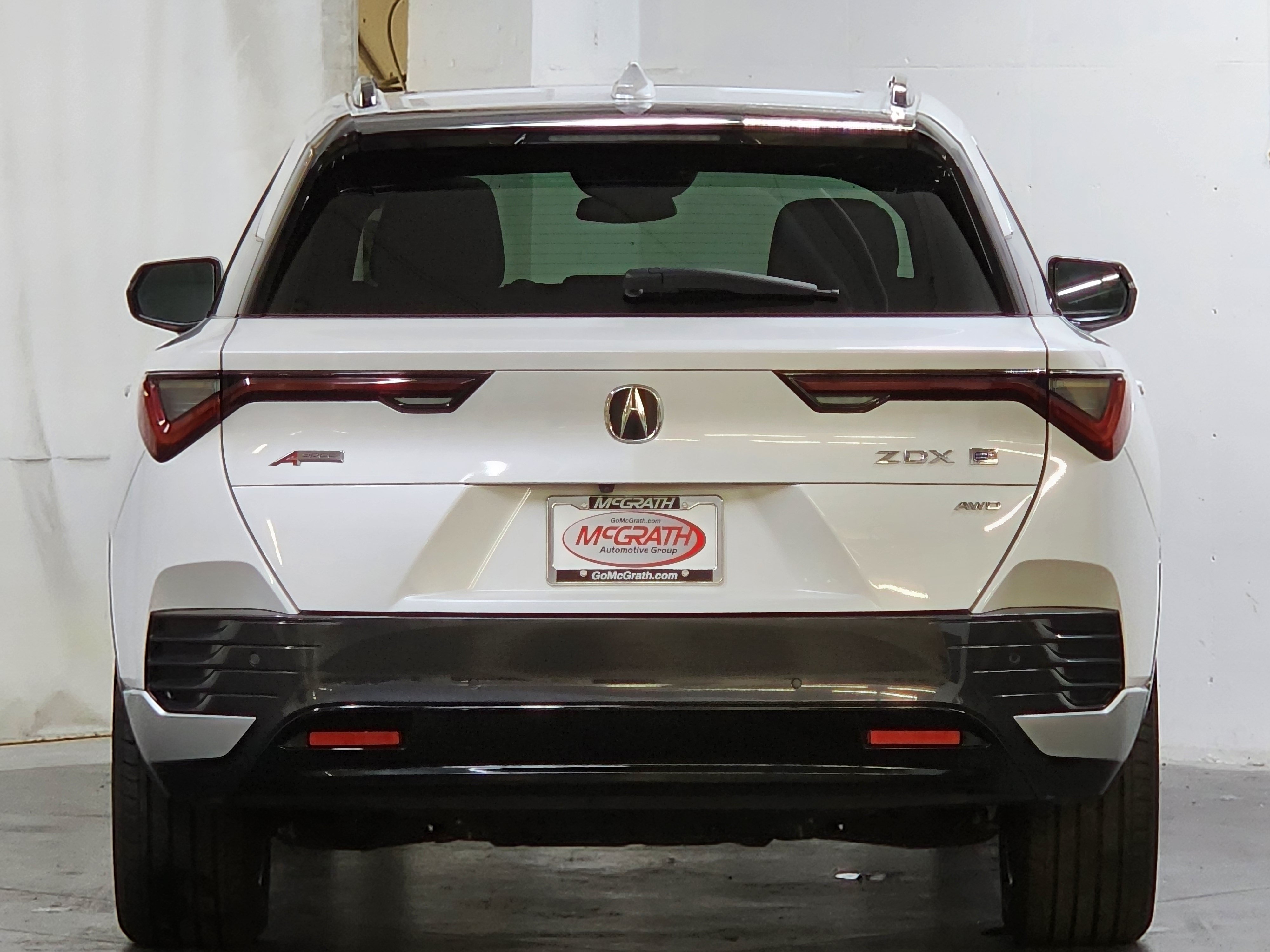 Used 2024 Acura ZDX A-Spec AWD/4WD image 8