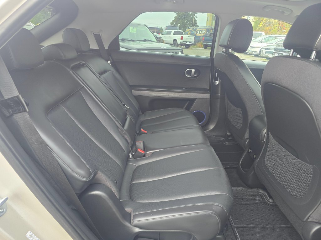 Used 2023 Hyundai Ioniq 5 Limited AWD/4WD image 12