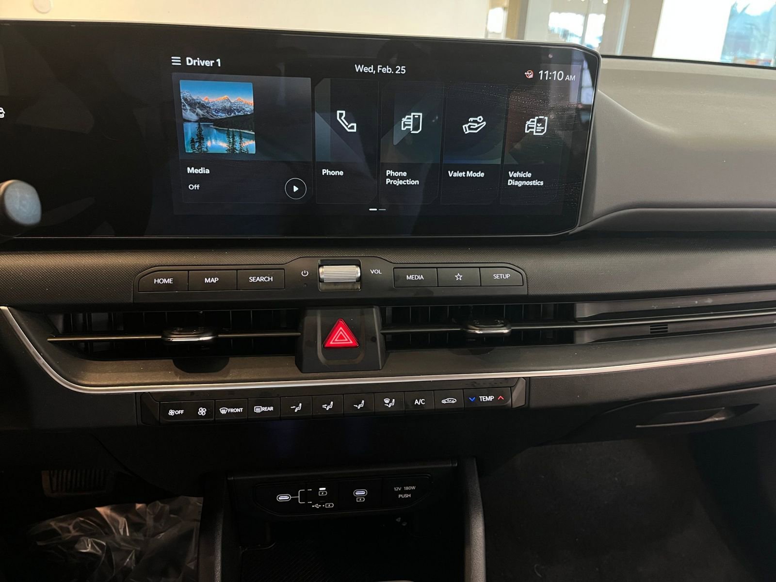 Used 2025 Kia K4 LXS image 17