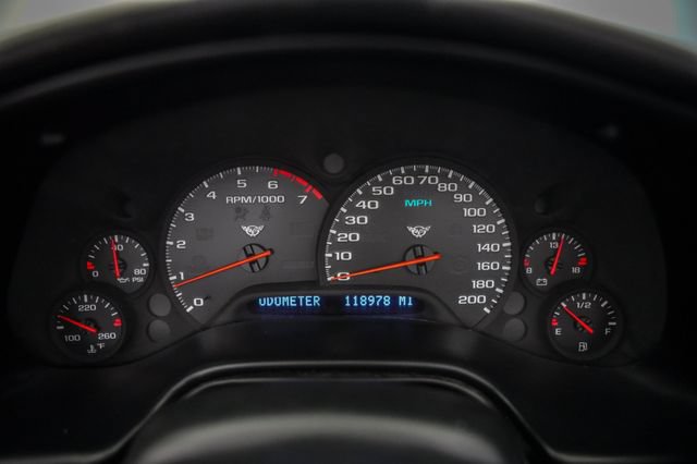 Used 2000 Chevrolet Corvette Convertible w/ Memory Pkg RWD image 8