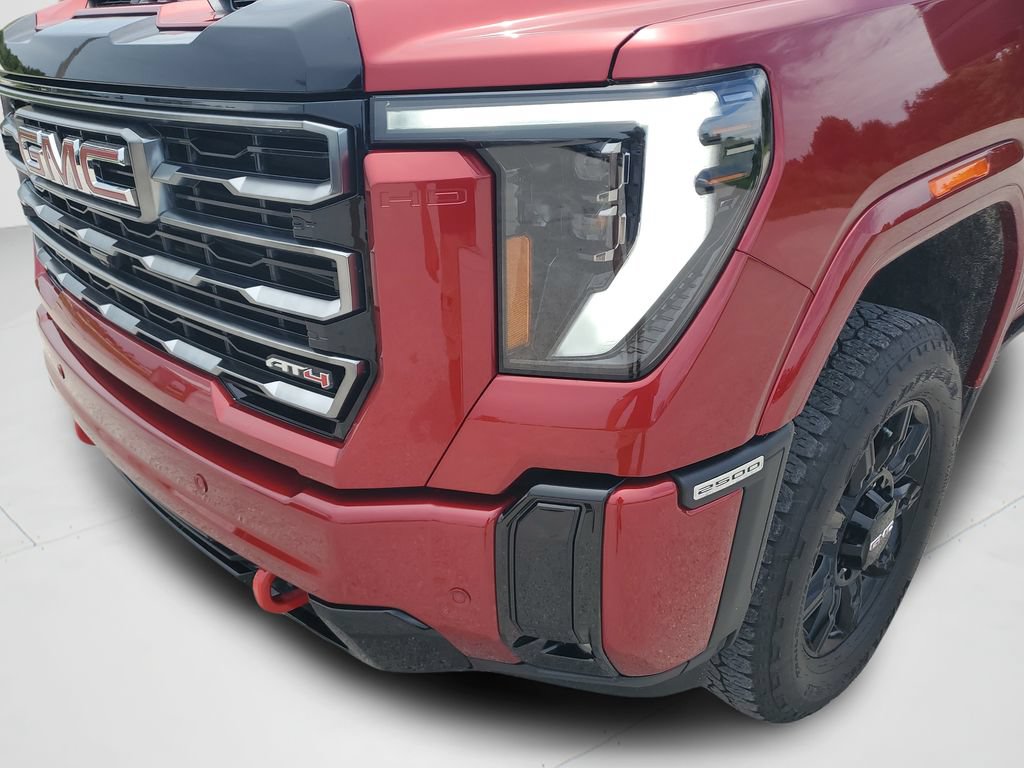 Used 2025 GMC Sierra 2500 AT4 w/ AT4 Premium Plus Package AWD/4WD image 26