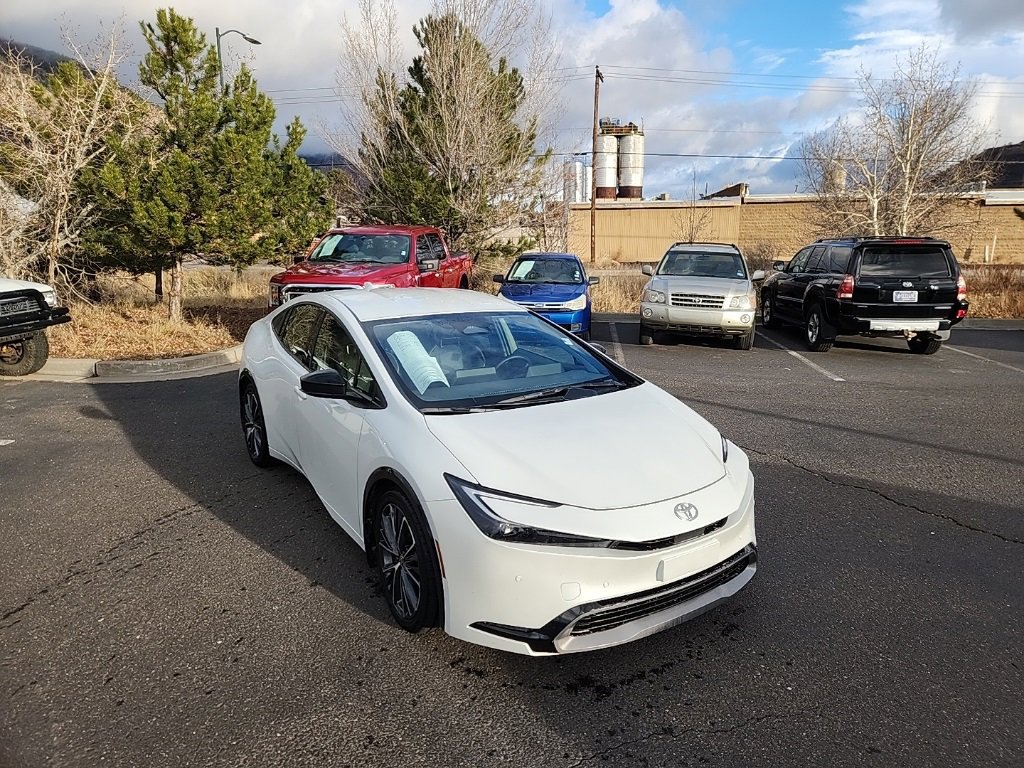 Used 2025 Toyota Prius XLE