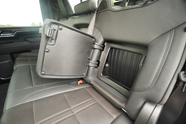 Used 2024 Chevrolet Silverado 2500 High Country w/ Technology Package AWD/4WD image 31