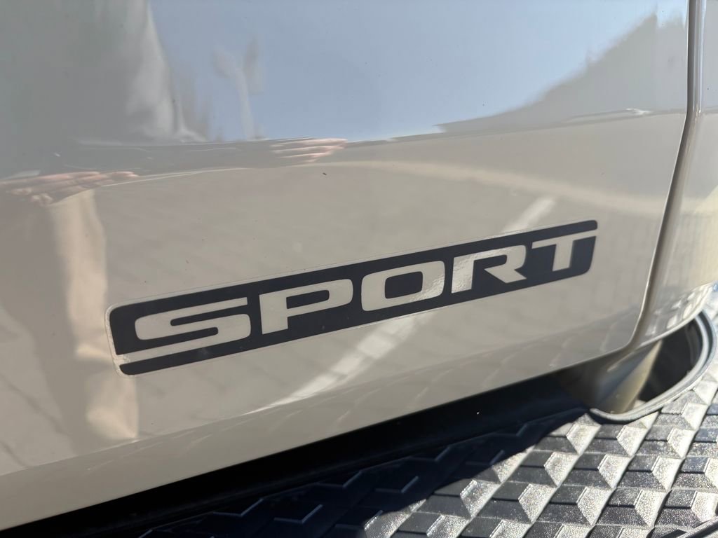 Used 2020 Jeep Gladiator Sport w/ Quick Order Package 24S image 14