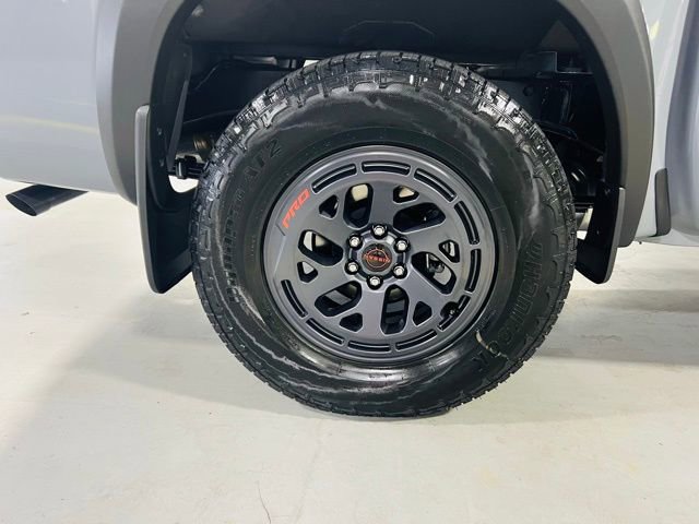 New 2025 Nissan Frontier PRO-4X w/ Interior Protection Package image 9