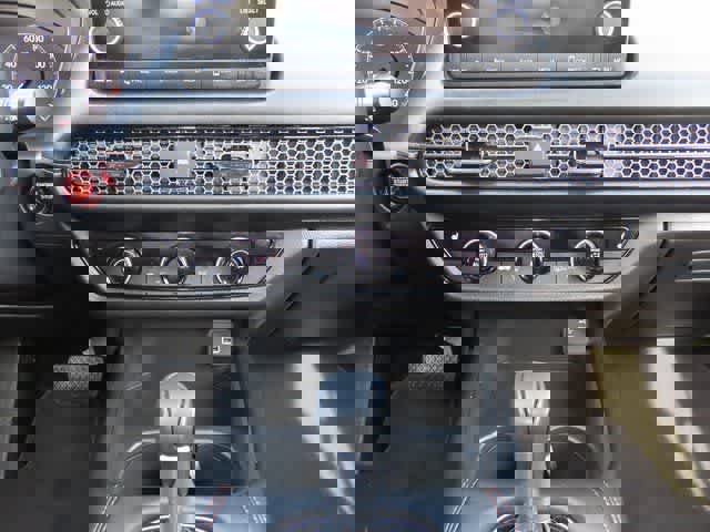 Certified 2025 Honda HR-V Sport image 21