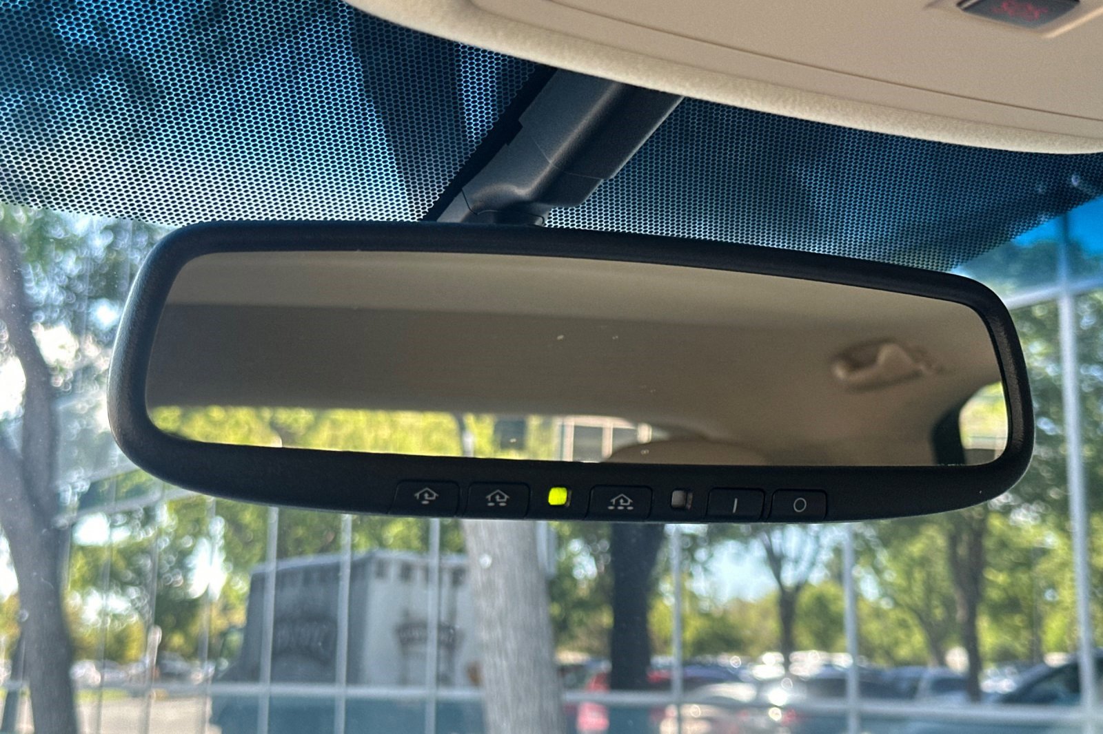 Used 2015 Lexus RX 450h FWD image 38