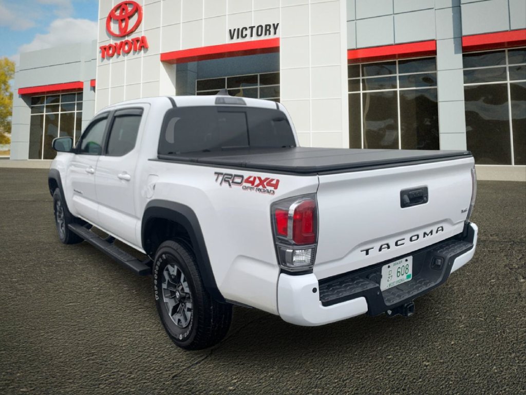 Used 2021 Toyota Tacoma TRD Off-Road w/ Technology Package AWD/4WD image 5