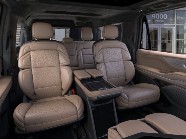 New 2026 Lincoln Navigator L Black Label AWD/4WD image 11