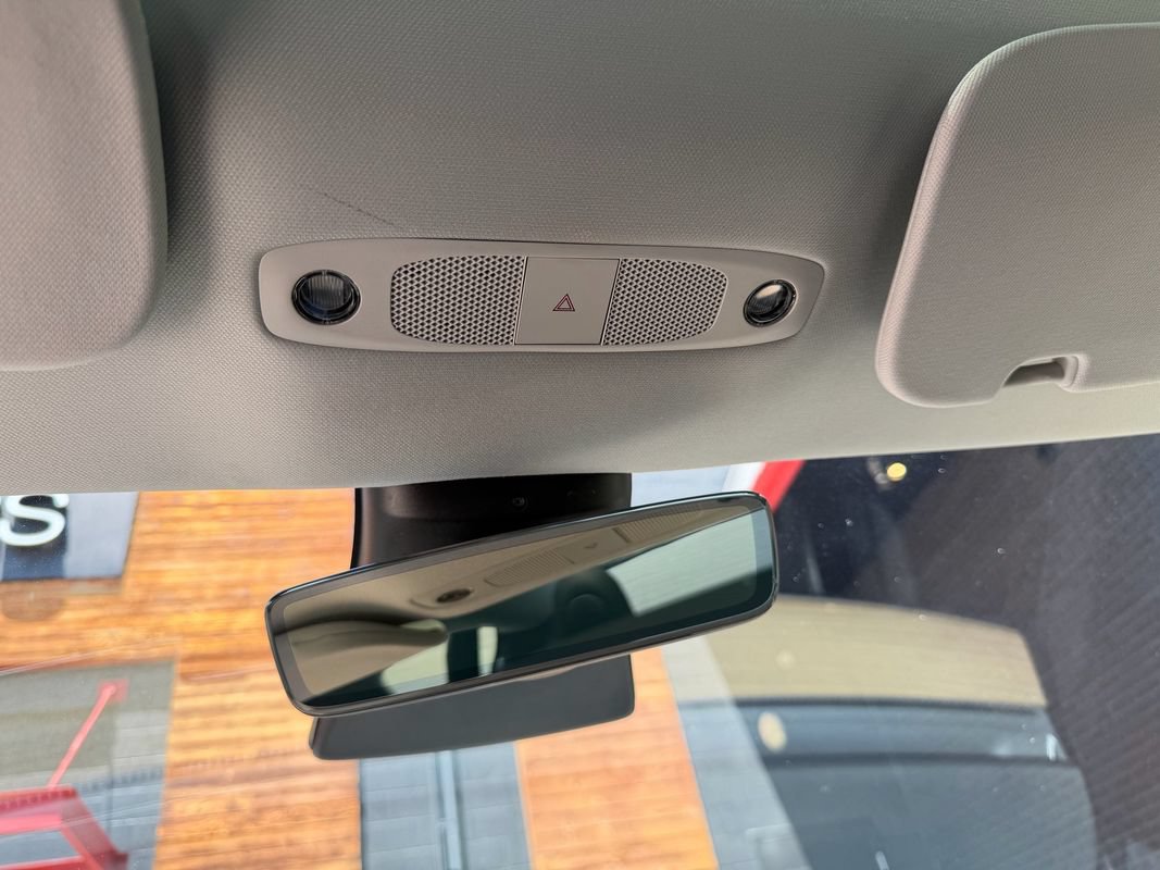 Used 2023 Tesla Model 3 Standard Range RWD image 35