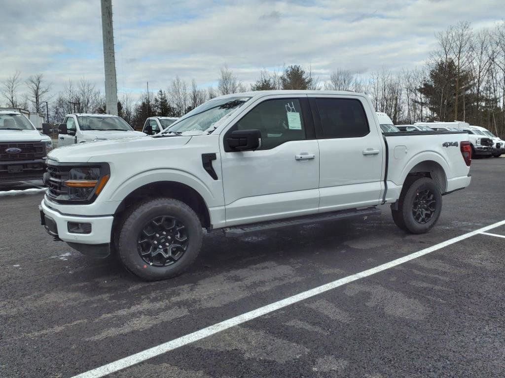 New 2025 Ford F150 XLT w/ Equipment Group 302A MID image 4