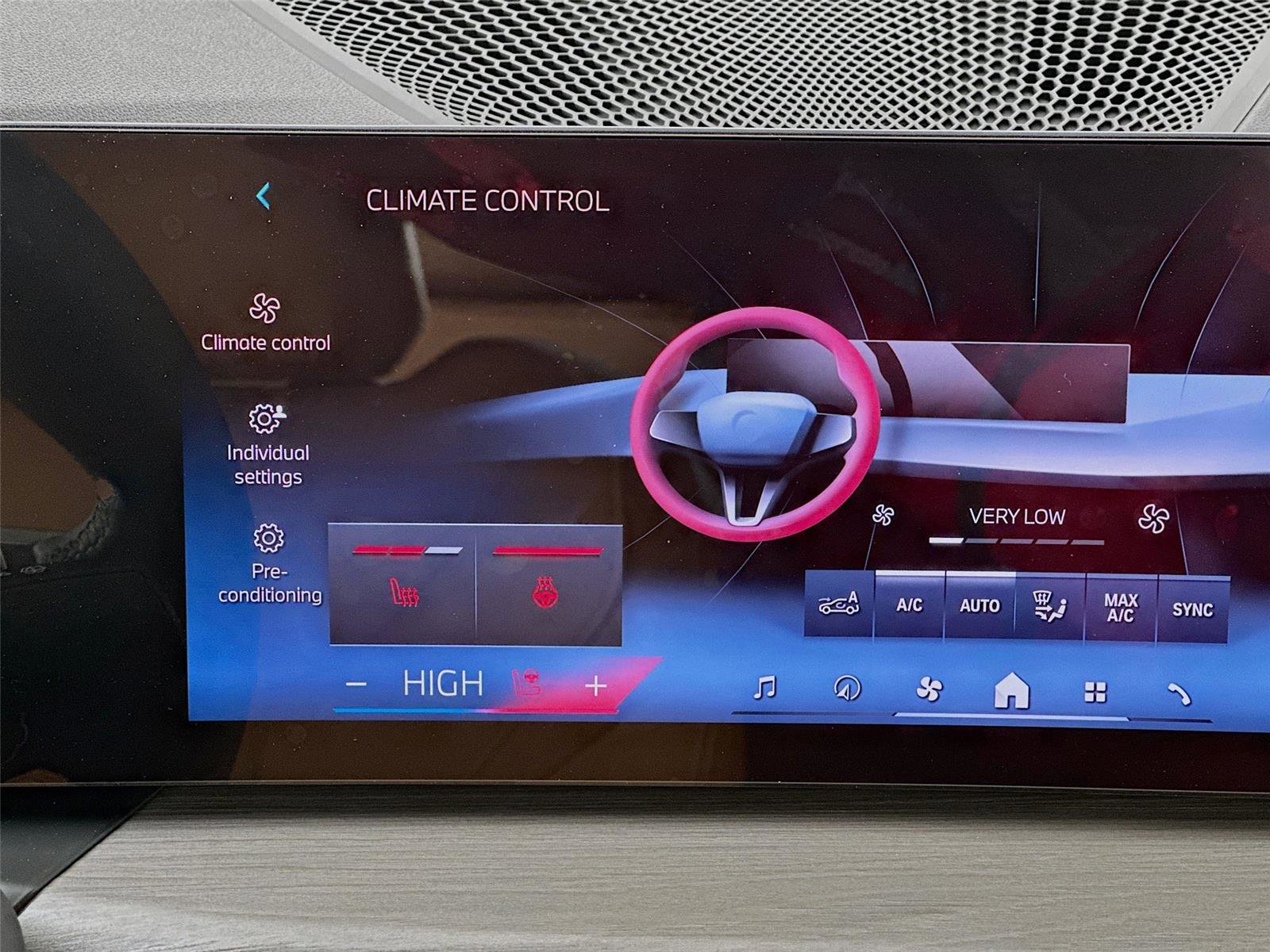 New 2026 BMW 330i xDrive Sedan w/ M Sport Package image 20