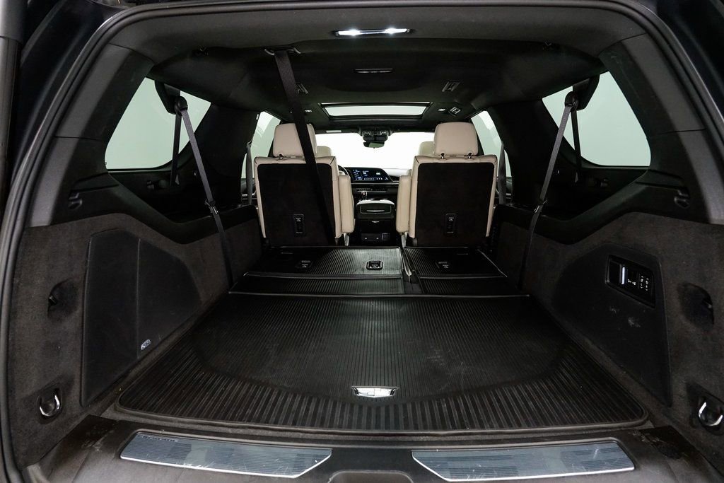 Used 2023 Cadillac Escalade ESV Sport w/ LPO, ONYX Package image 45