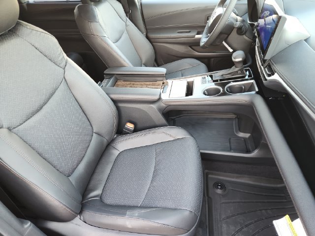 New 2026 Toyota Sienna Limited AWD/4WD image 12