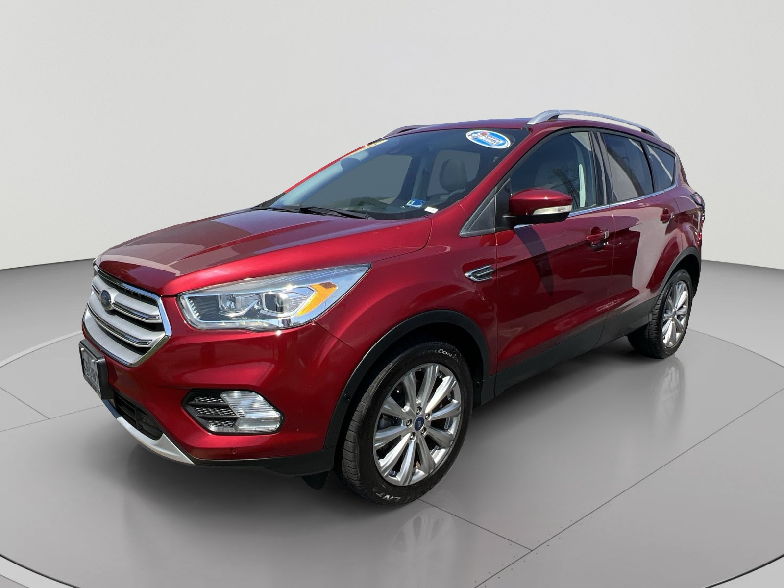 Used 2018 Ford Escape Titanium w/ Ford Safe & Smart Package AWD/4WD image 1