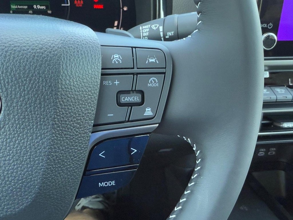 New 2026 Toyota Camry SE image 14
