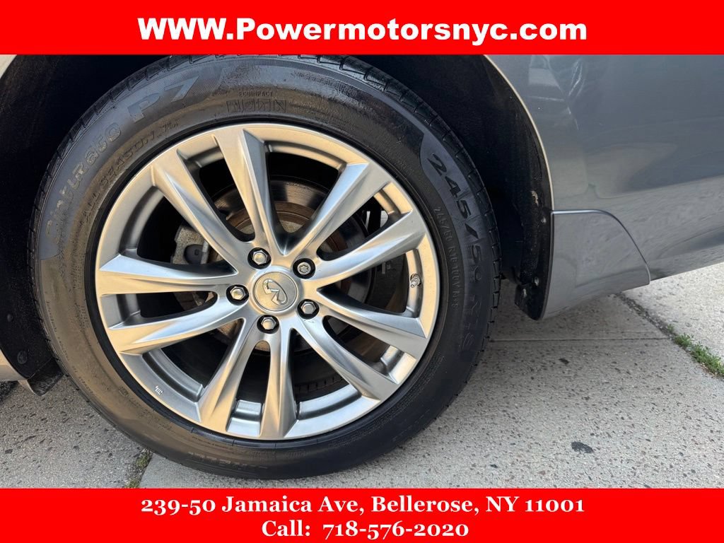 Used 2017 INFINITI Q70 3.7 AWD/4WD image 19
