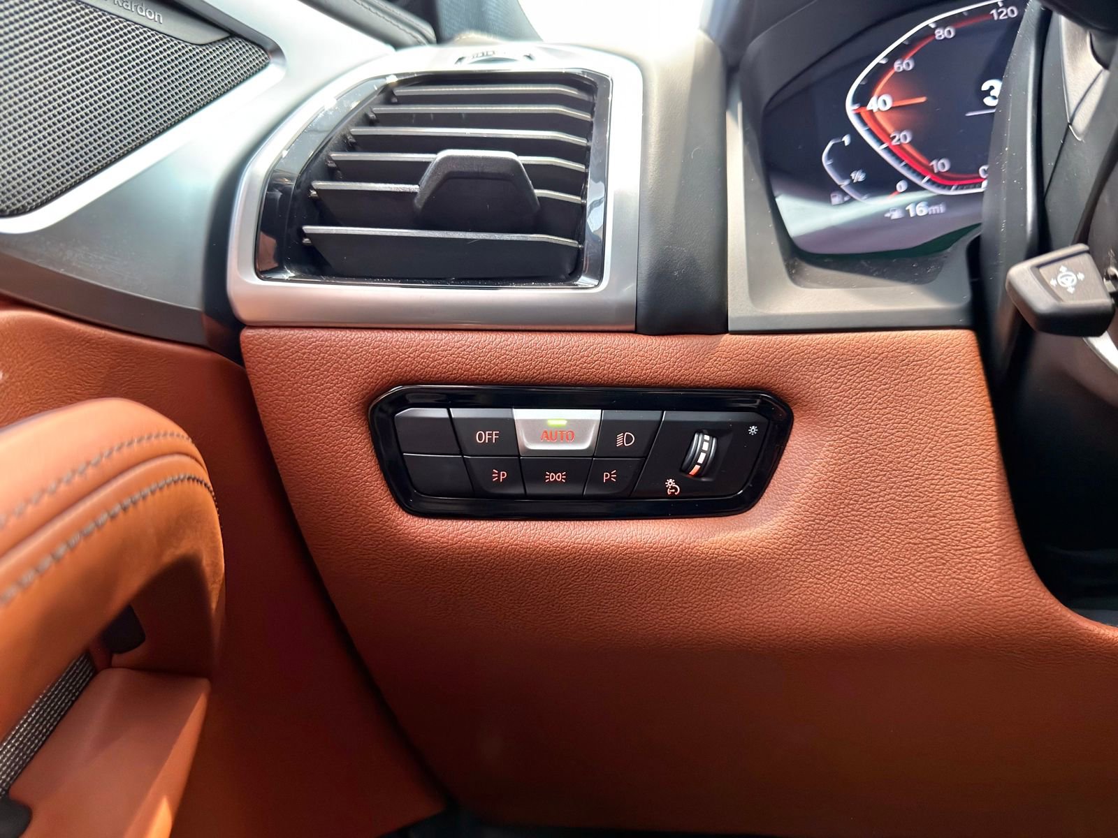 New 2026 BMW 840i image 23