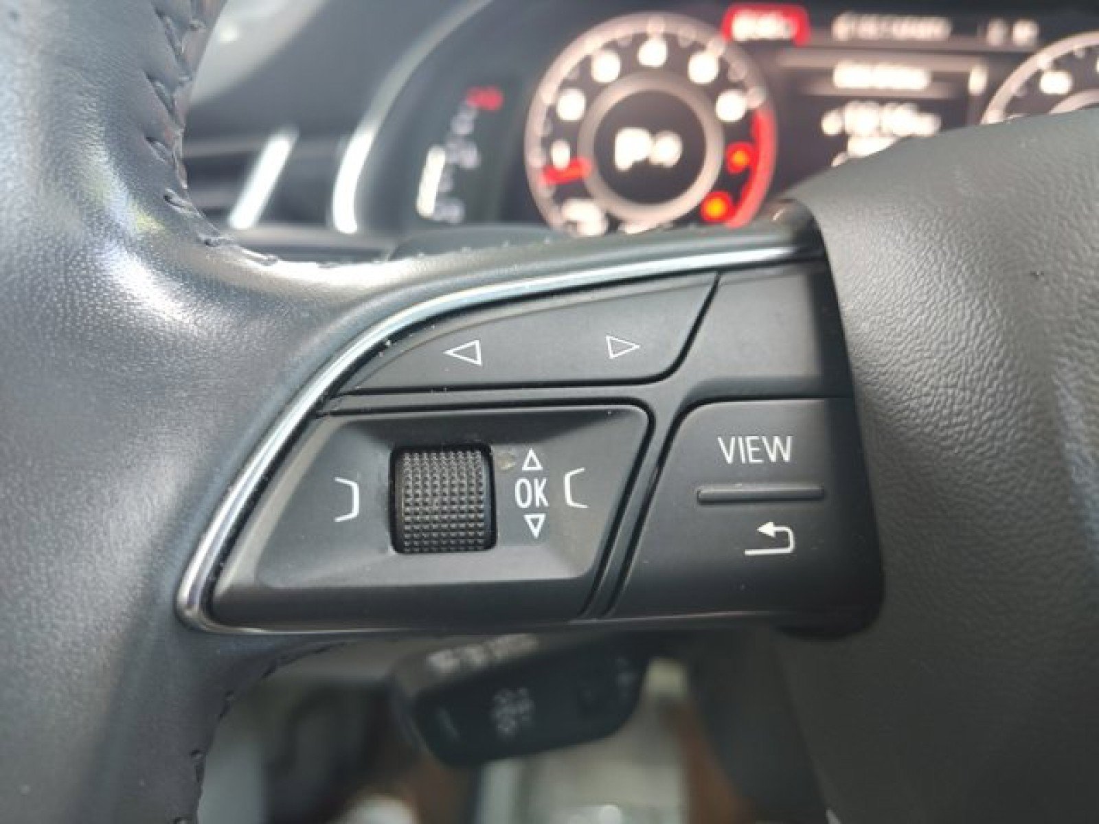 Used 2018 Audi Q7 3.0T Prestige AWD/4WD image 28