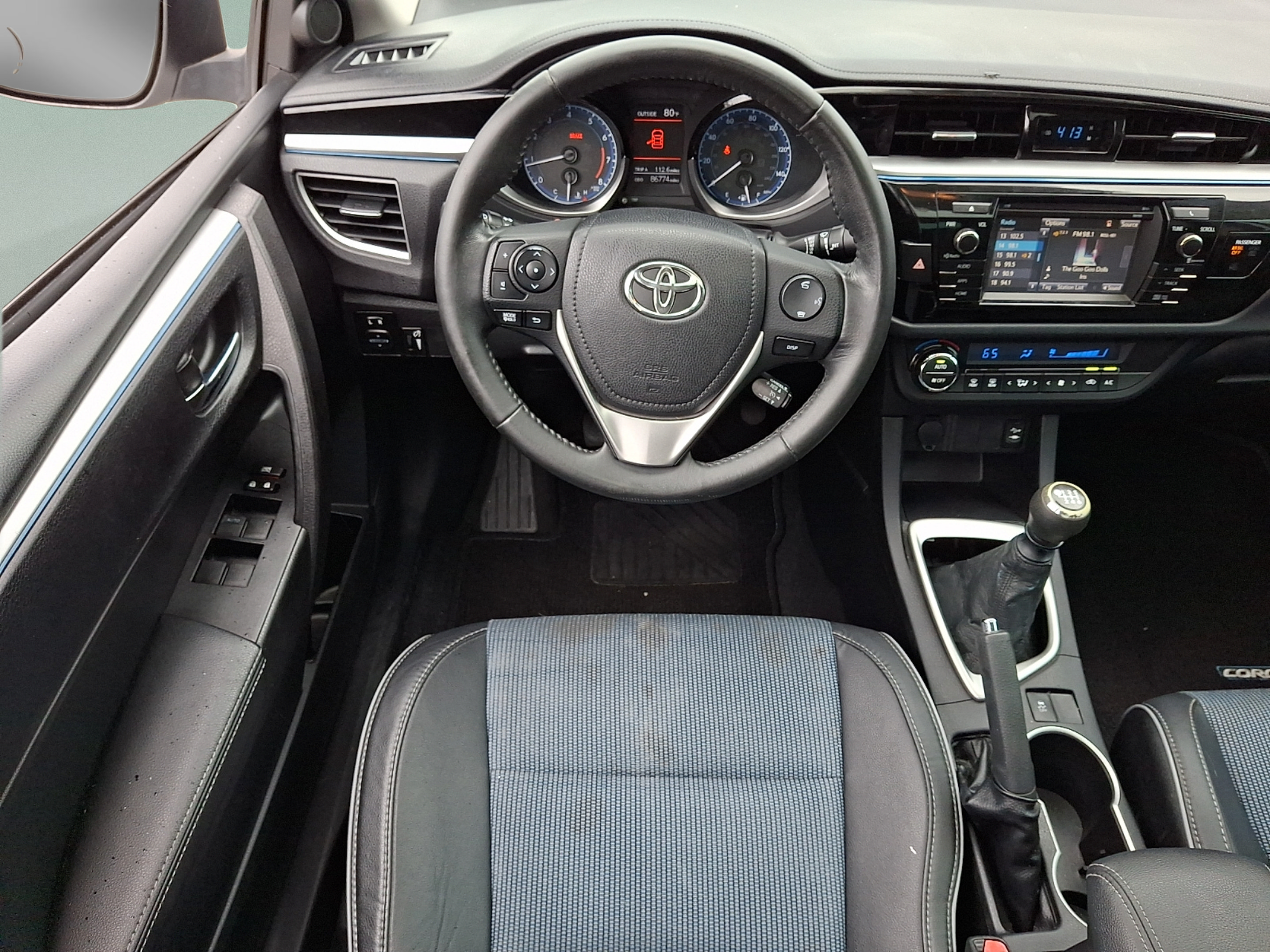 Used 2015 Toyota Corolla S FWD image 9