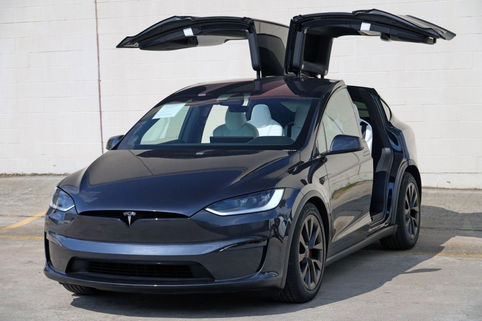 Used 2025 Tesla Model X Plaid AWD/4WD image 52