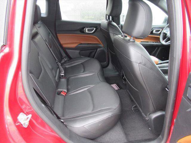 Certified 2025 Jeep Compass Limited w/ Elite Group image 28