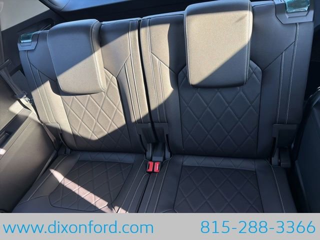 New 2026 Volkswagen Atlas SEL Premium R-Line image 24