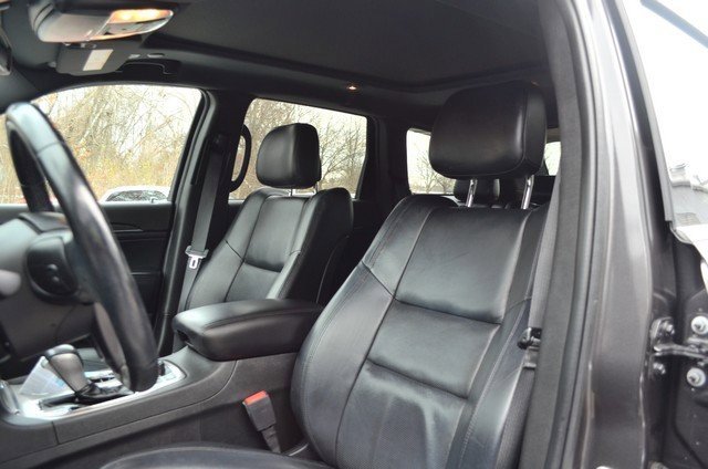 Used 2021 Jeep Grand Cherokee Limited w/ Luxury Group II image 18