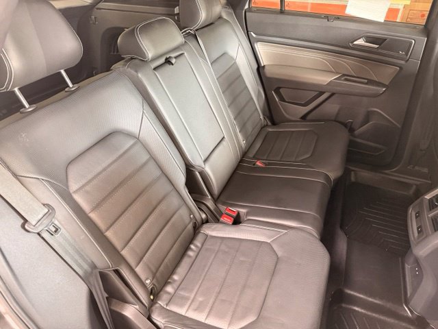 Used 2023 Volkswagen Atlas Cross Sport SEL Premium R-Line AWD/4WD image 22