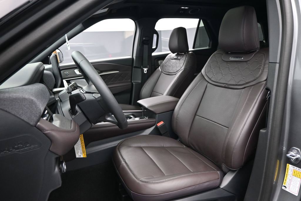 New 2027 Ford Explorer Platinum w/ LUX Leather Package AWD/4WD image 13