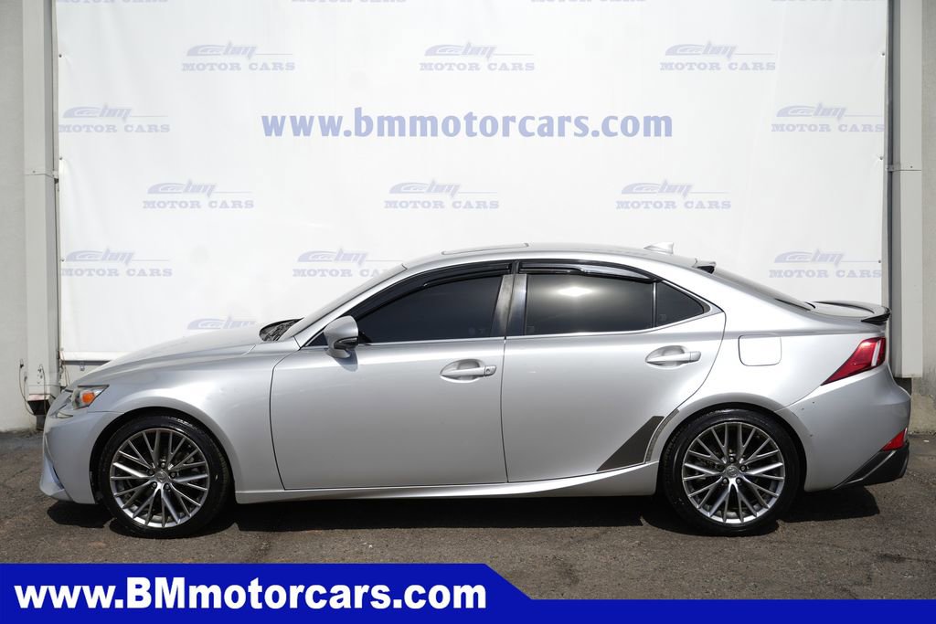 Used 2015 Lexus IS 250 image 8