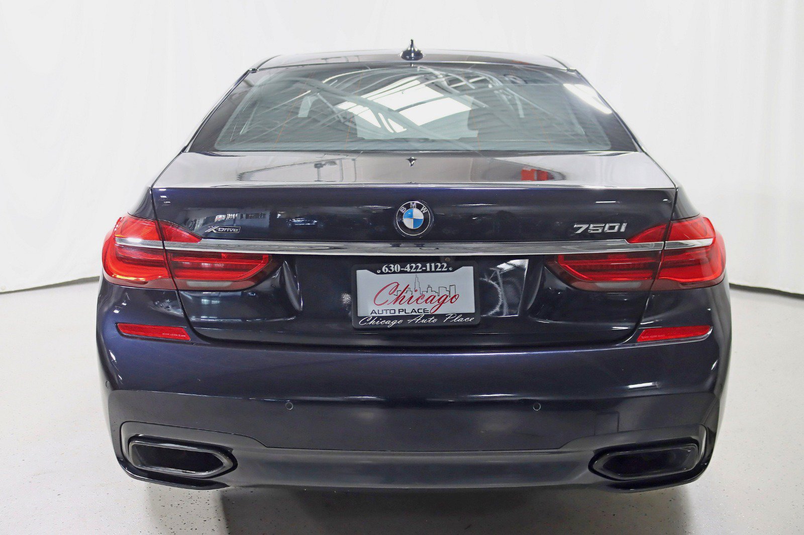 Used 2019 BMW 750i xDrive w/ M Sport Package AWD/4WD image 12