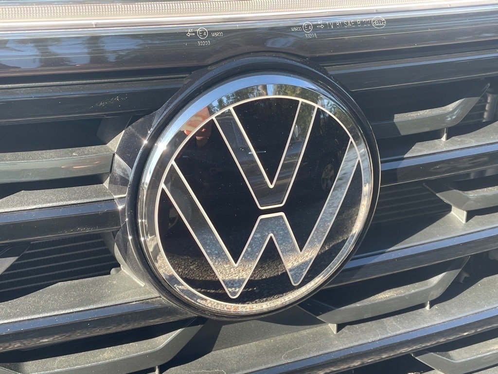 New 2026 Volkswagen Atlas Cross Sport SE image 25