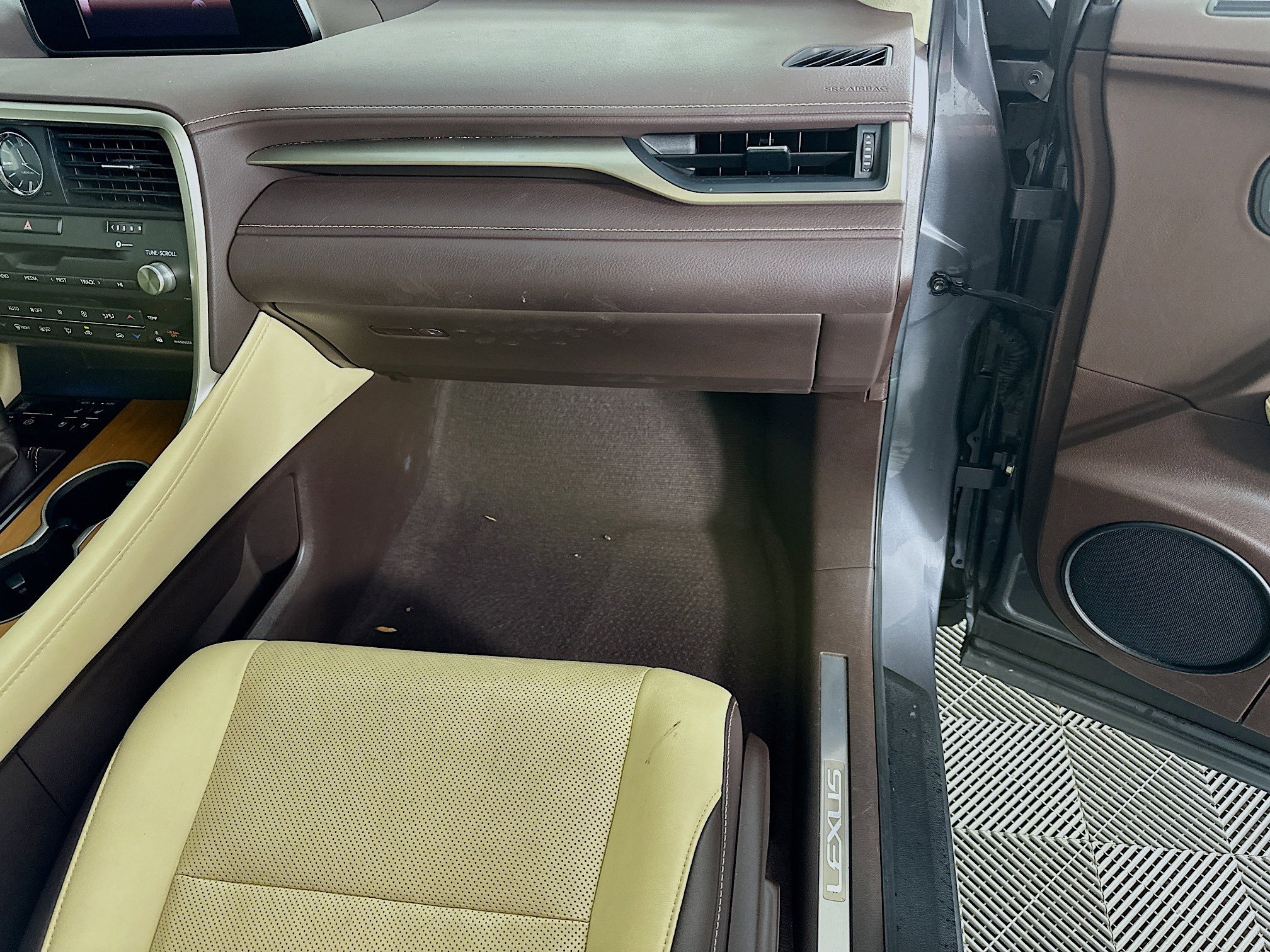 Used 2016 Lexus RX 350 AWD image 33