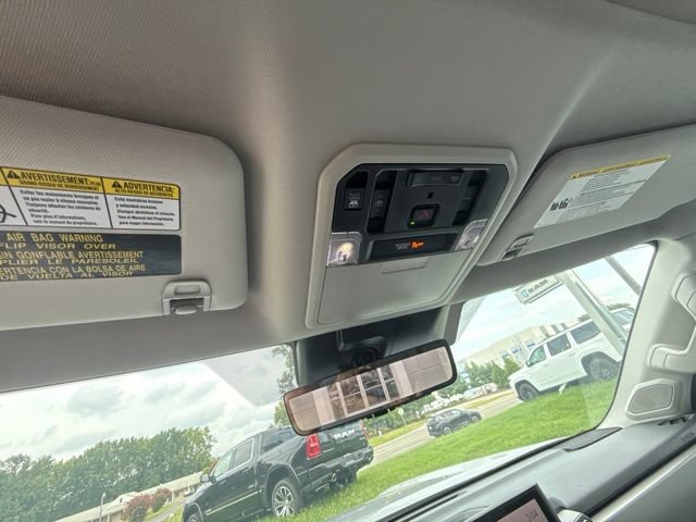 Used 2024 Toyota Tundra Limited AWD/4WD image 18