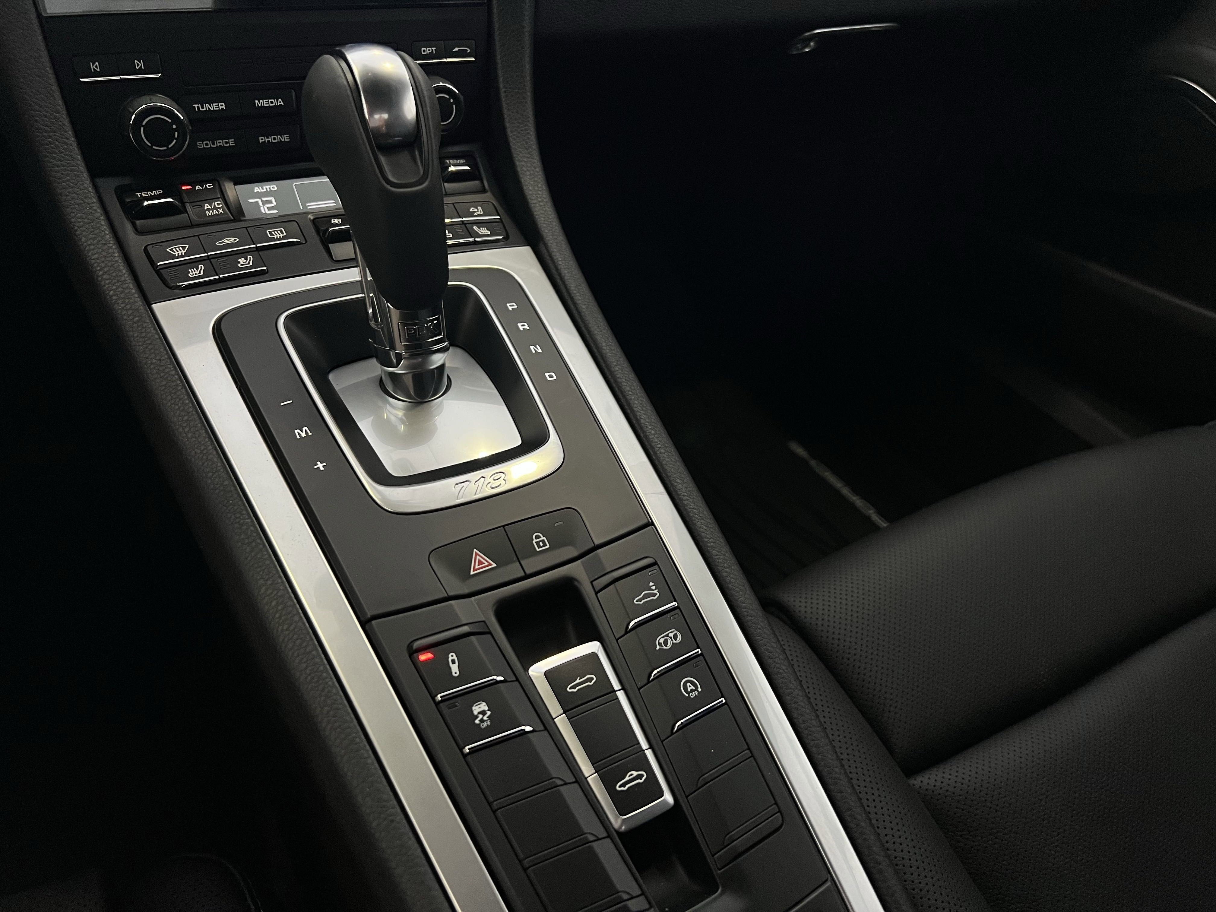 New 2025 Porsche 718 Boxster S image 18