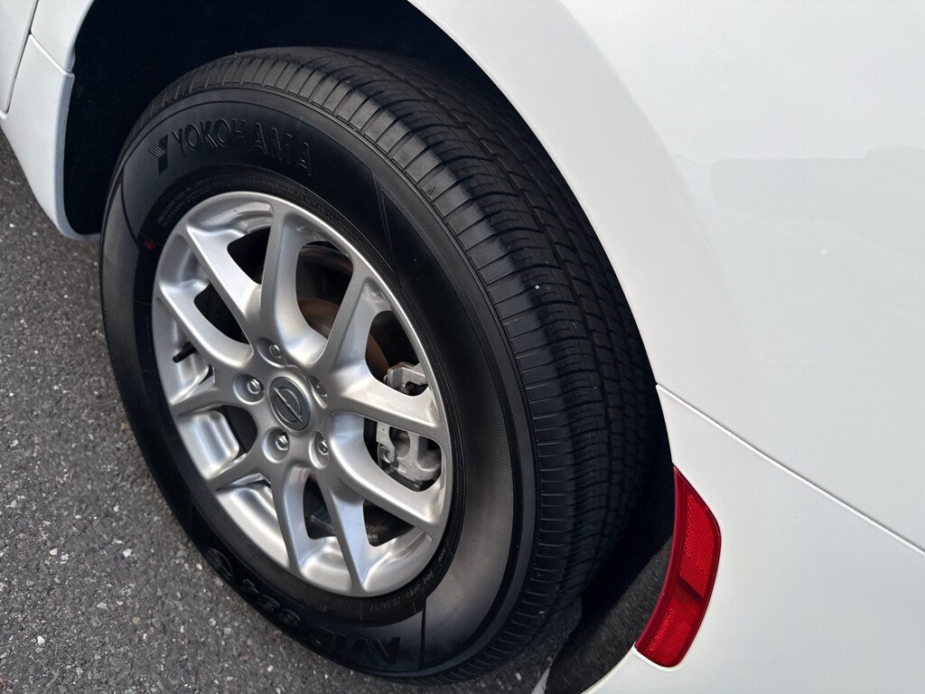 Used 2023 Chrysler Voyager LX FWD image 19