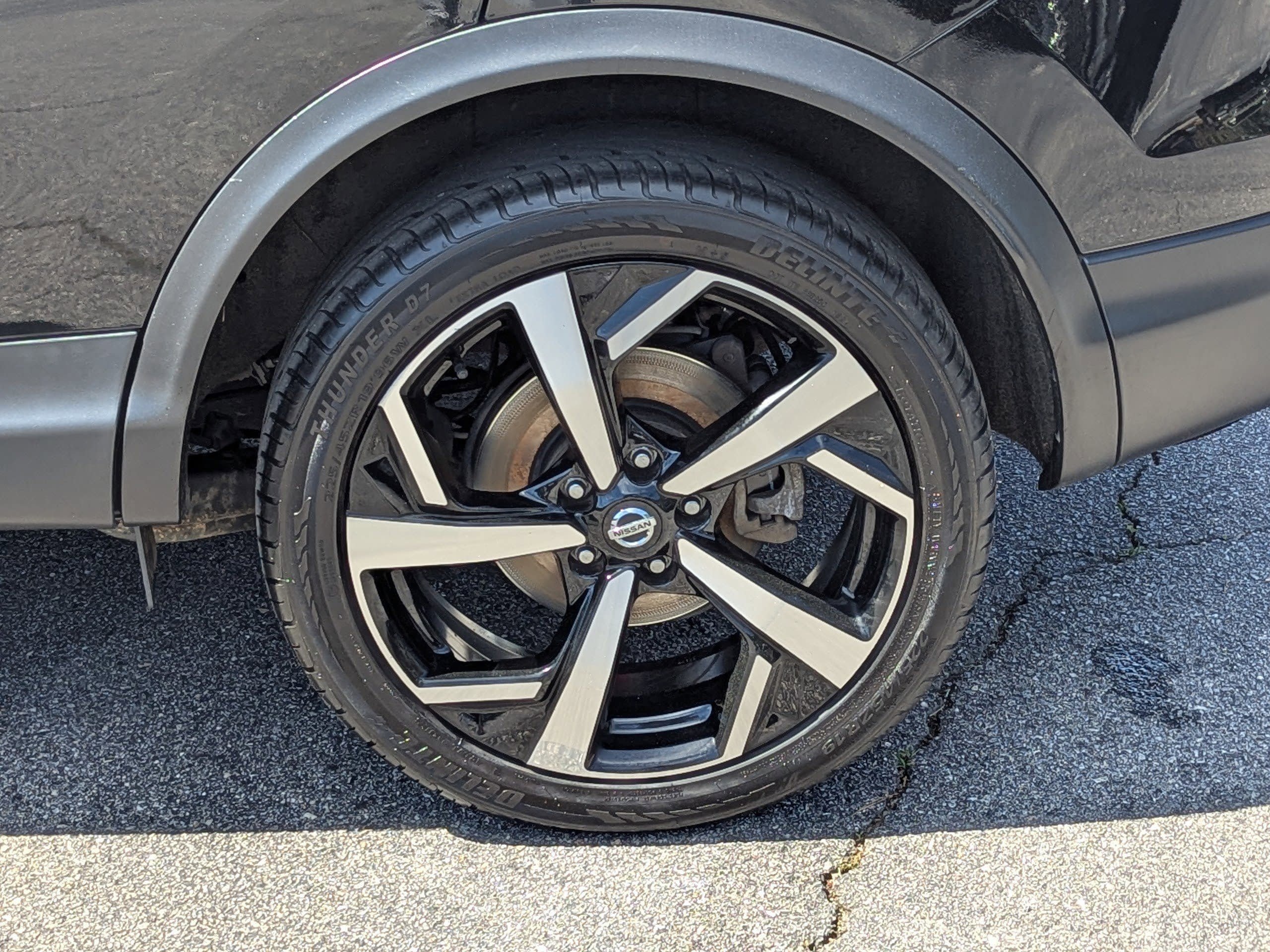 Used 2022 Nissan Rogue Sport SL w/ Premium Package AWD/4WD image 29