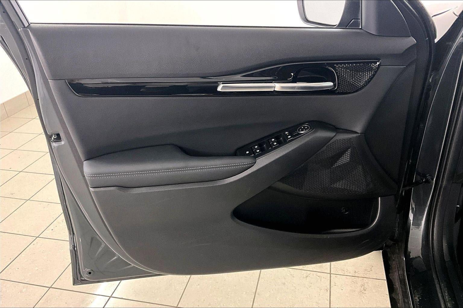 Used 2024 Kia Seltos EX FWD image 20