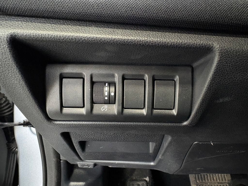Used 2023 Subaru Outback Premium AWD/4WD image 19