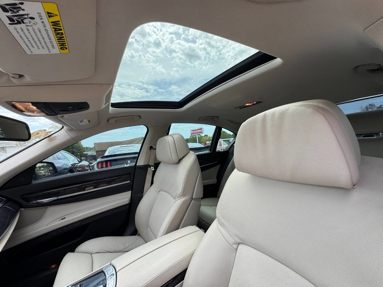 Used 2011 BMW 740i RWD image 21