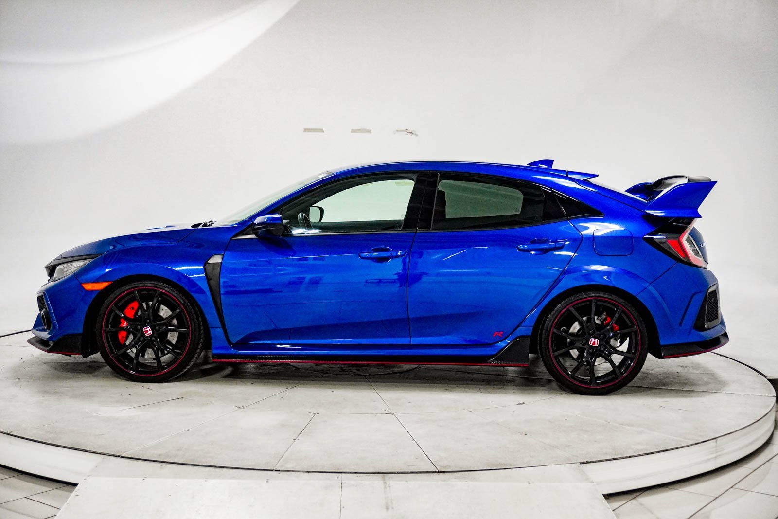 Used 2017 Honda Civic Type R image 5