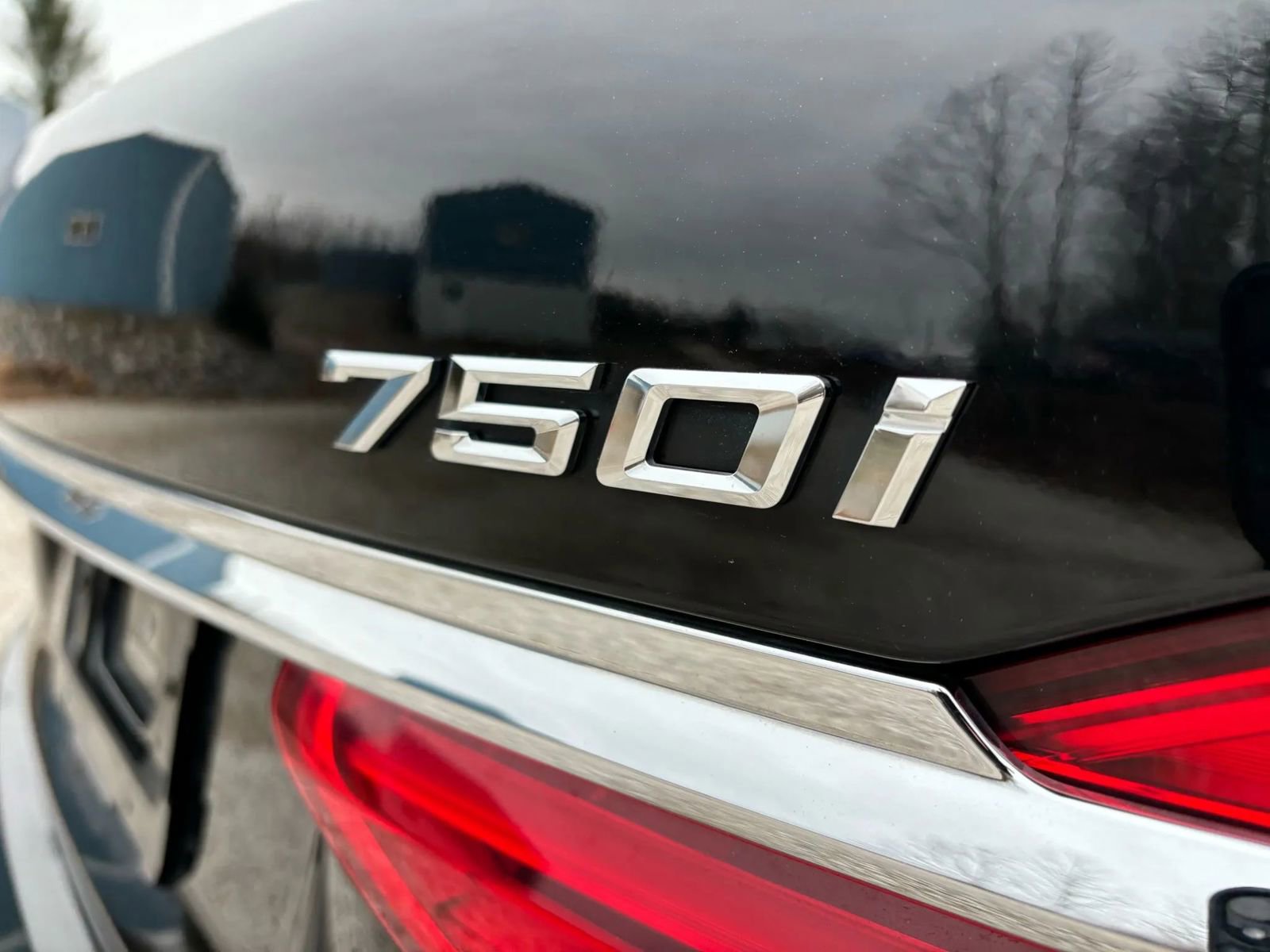 Used 2018 BMW 750i xDrive image 53